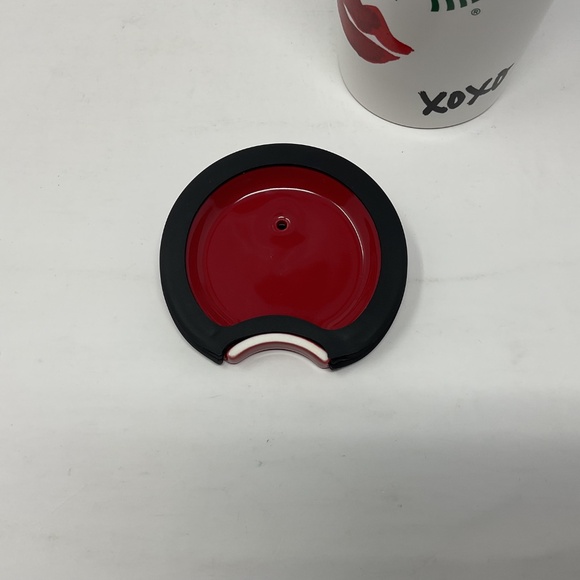 Starbucks 2015 Red Lips Kiss Valentines Travel Tumbler with Lid - Picture 6 of 9